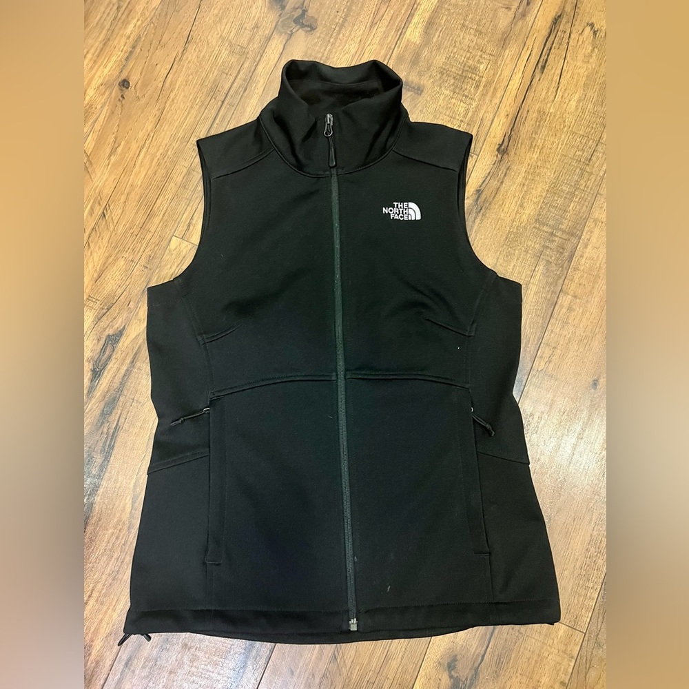 North face women’s vest black
